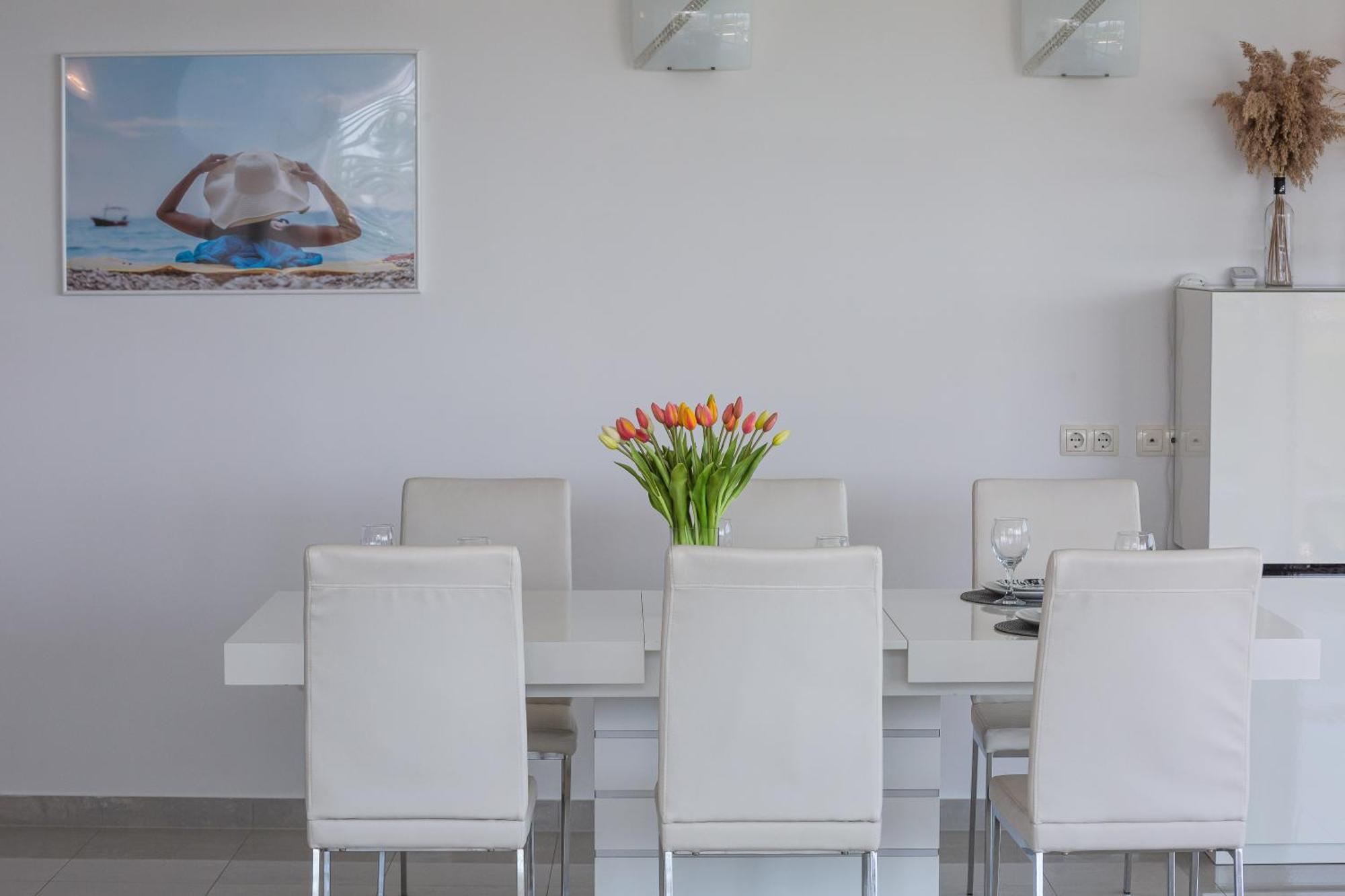 Ap 4+2 In One Of The Most Luxury Building In أوميس الغرفة الصورة