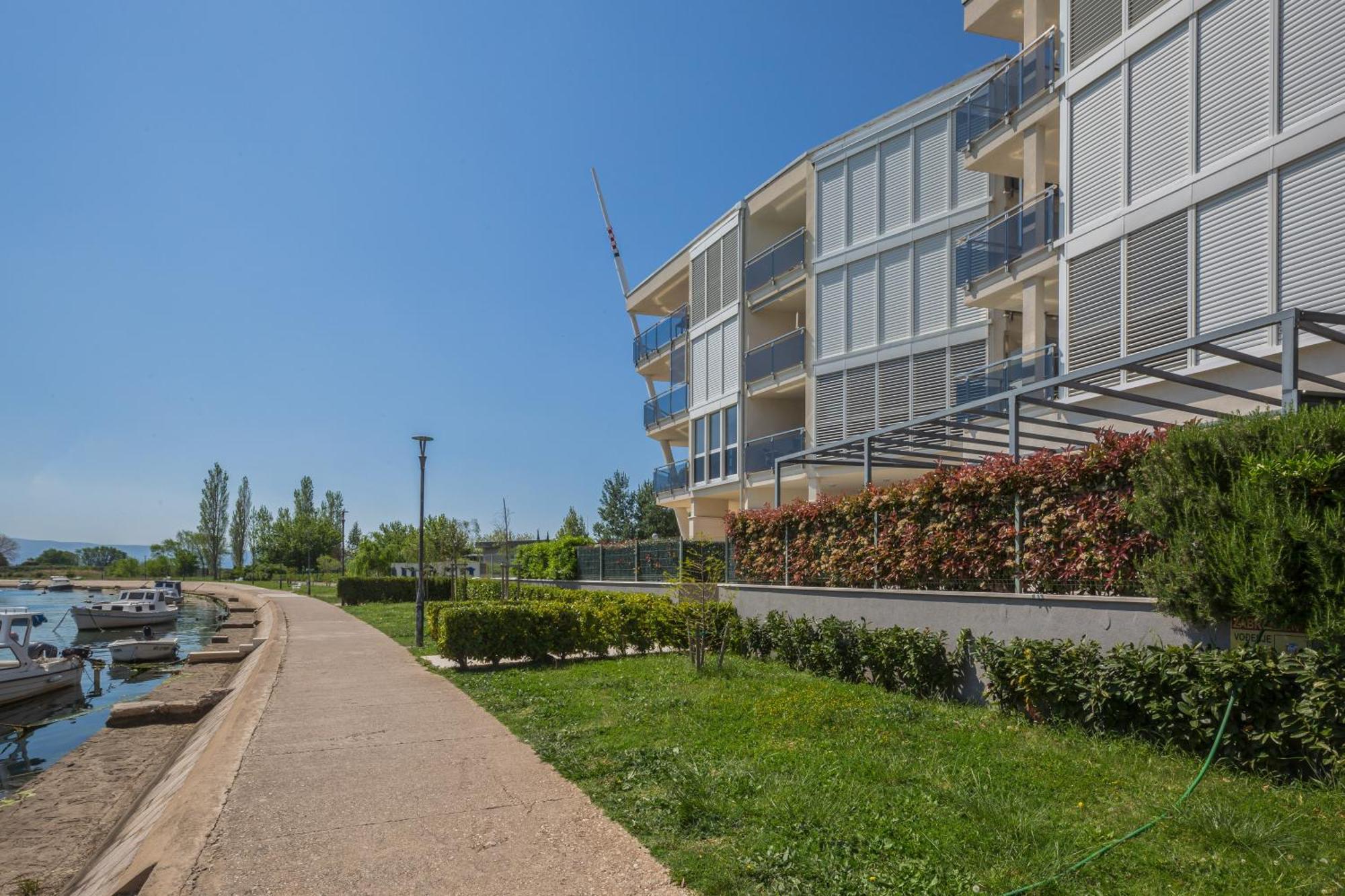Ap 4+2 In One Of The Most Luxury Building In أوميس الغرفة الصورة